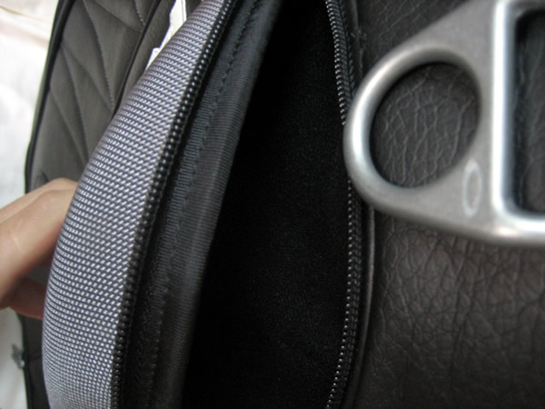 Oakley TOUR BAG 10寸时尚职业高尔夫球包(10.0/3.8KG)